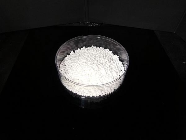 氯化钙二水光球4